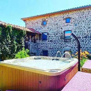 les-gites-du-couvent.hotels-rhonealpes.com/